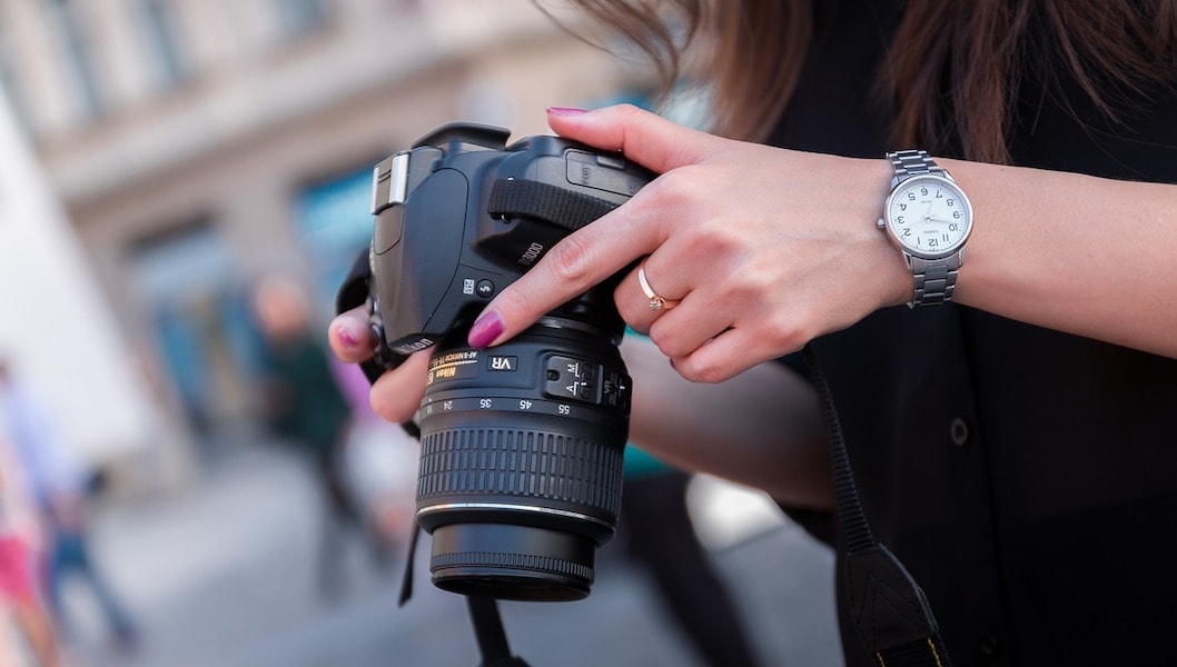 Tech to Look for in DSLR Cameras-techinfoBiT