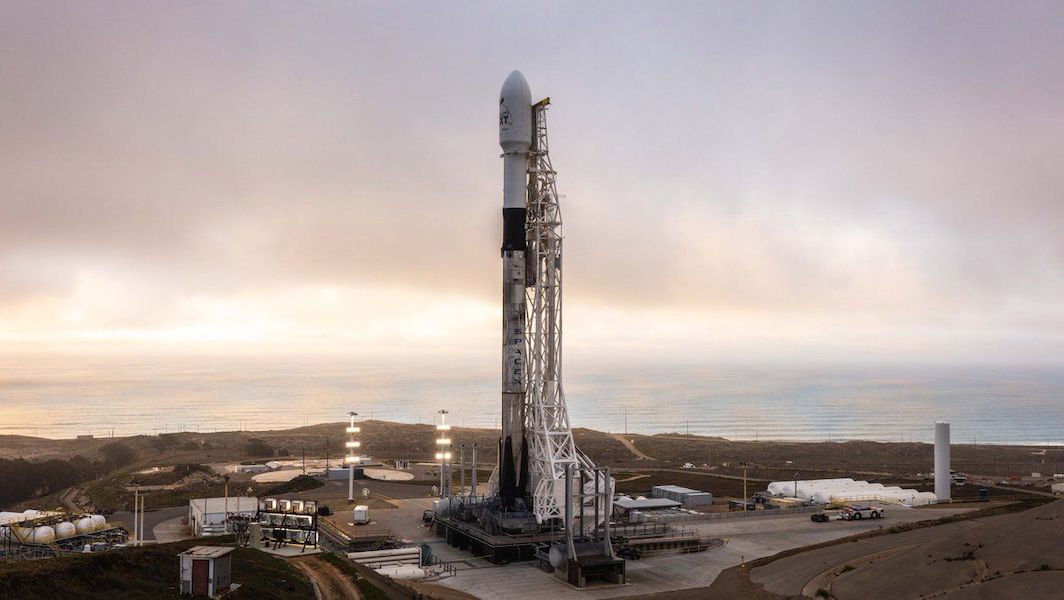 60 More Starlink Satellites Launched With the Eighth Starlink Mission of SpaceX-techinfoBiT-00005