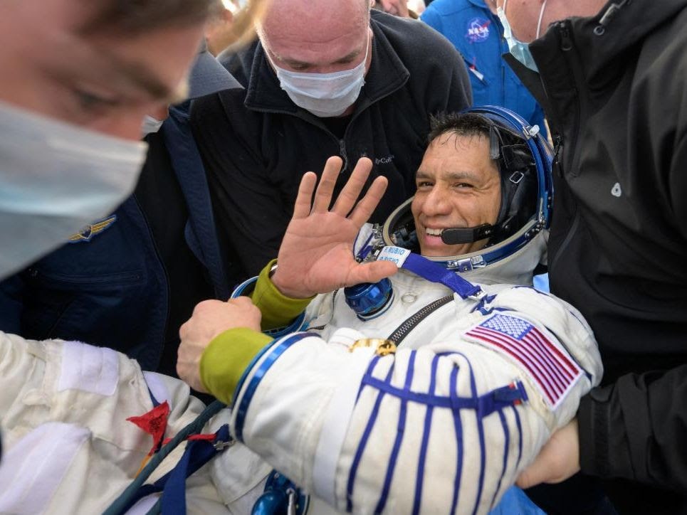 NASA Astronaut Frank Rubio ﻿Safely Returns to Earth, Spent 371 Days in Space